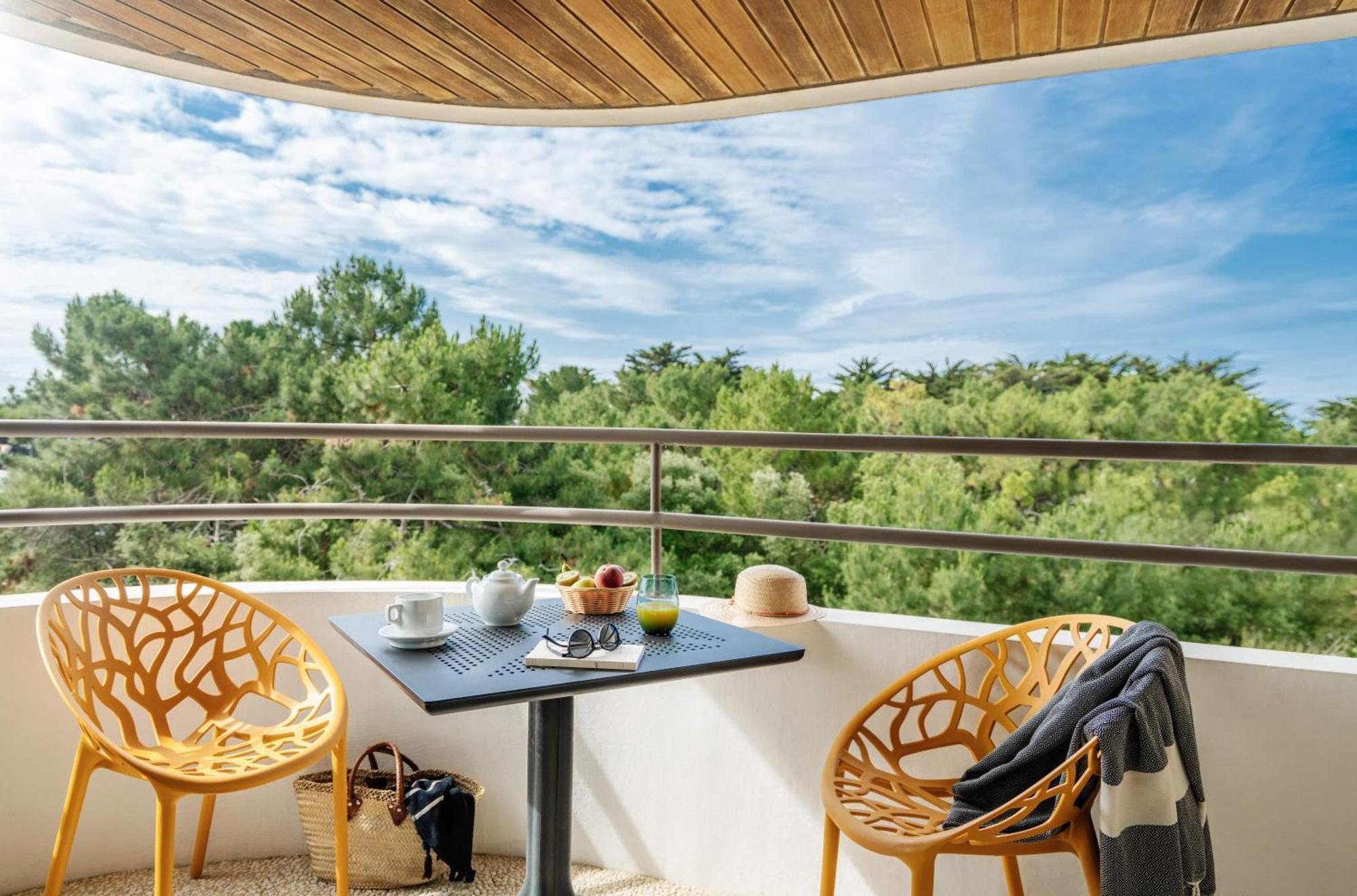 Hotel Valdys Thalasso & Spa - Les Pins Saint-Jean-de-Monts Exteriör bild
